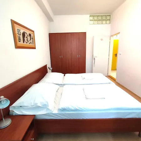 Jurki Dom 3* Bratislava