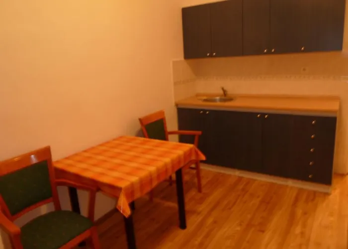 Jurki Dom 3* 브라티슬라바